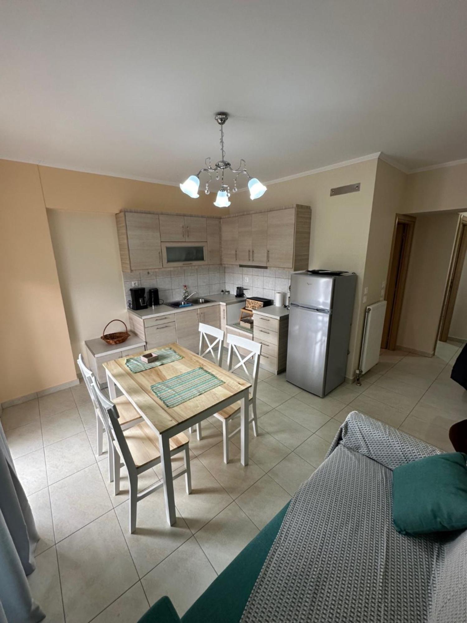 R Apartment 나프팍토스 외부 사진